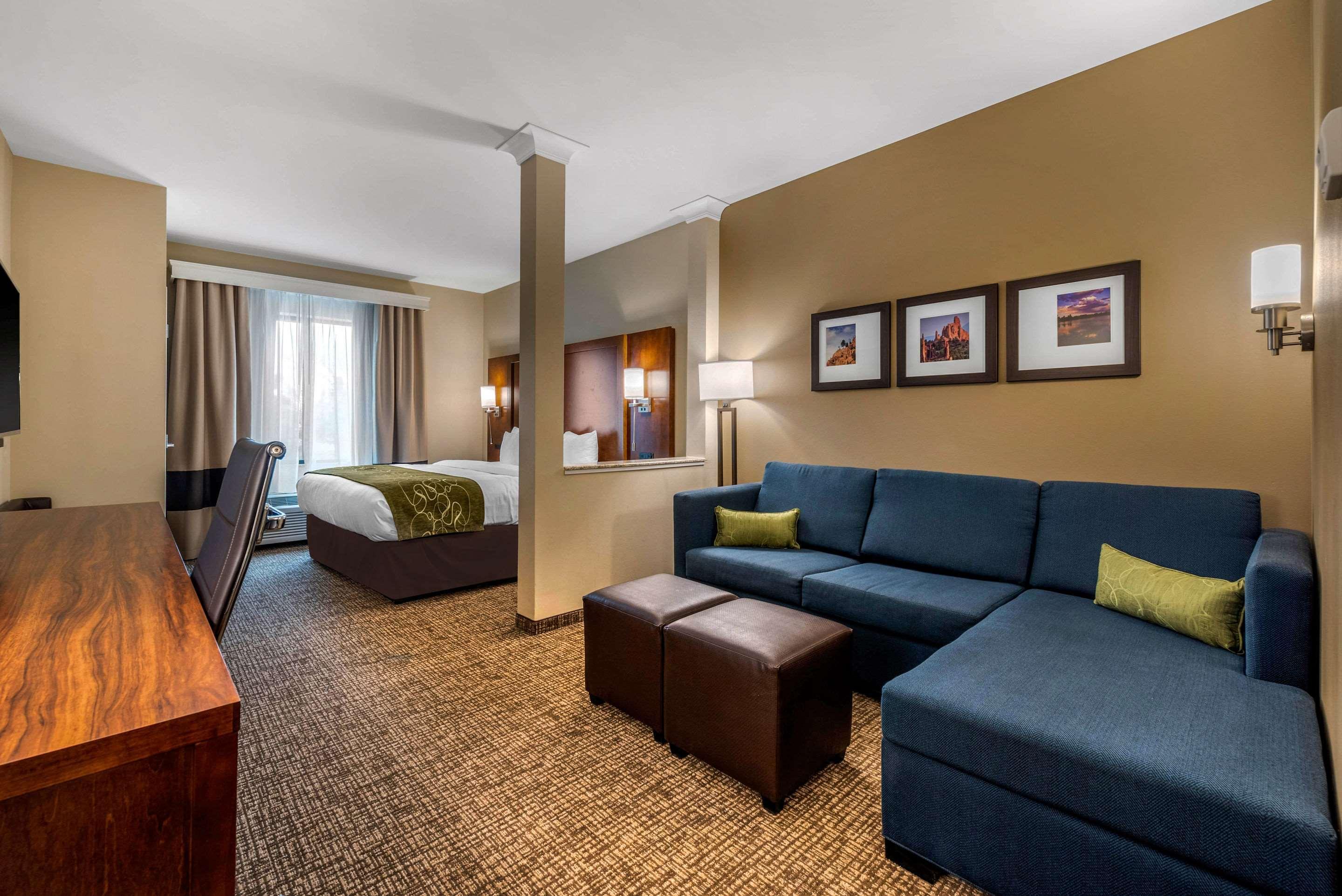 Comfort Suites Denver Near Anschutz Medical Campus Aurora Zewnętrze zdjęcie