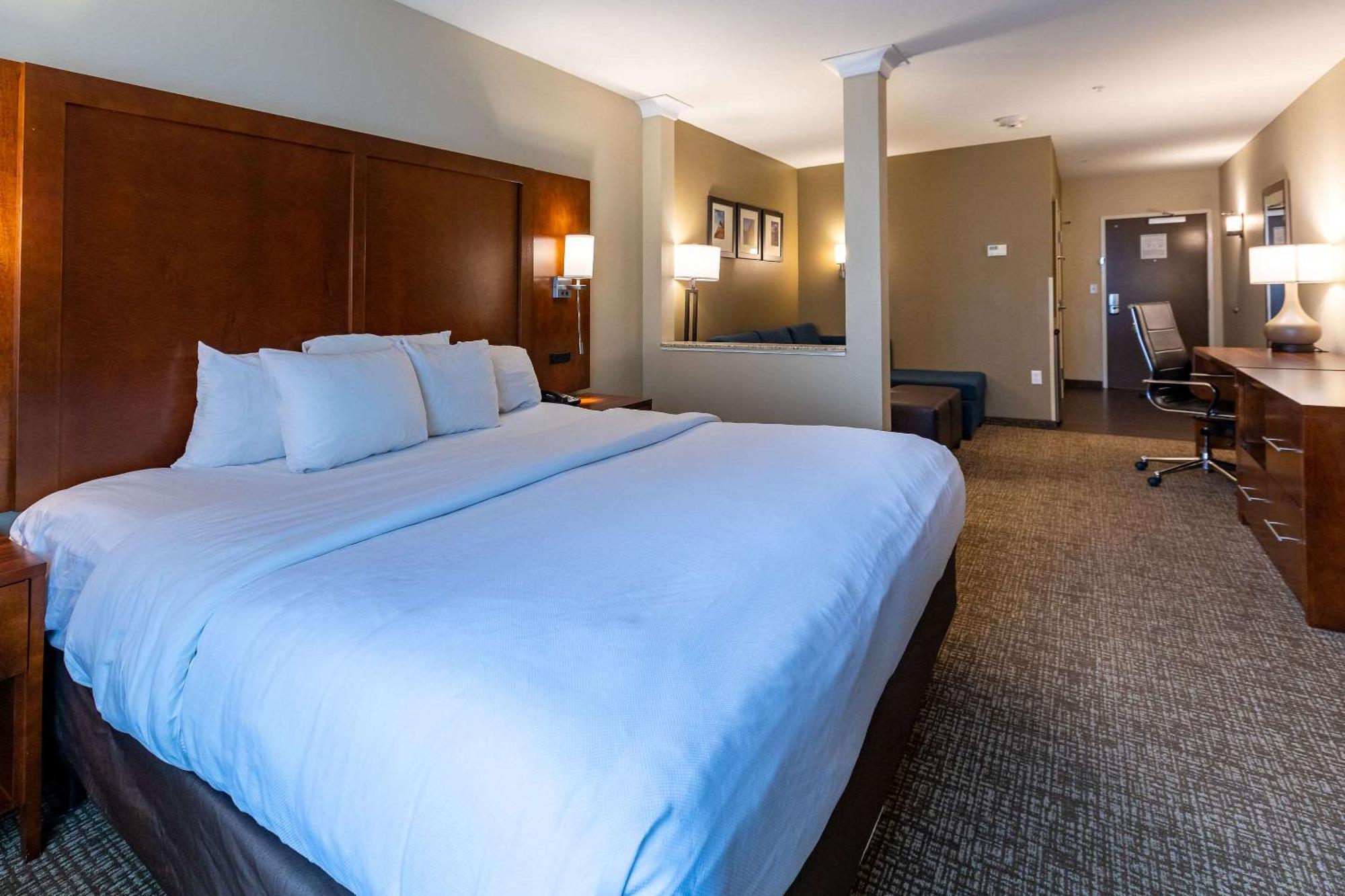 Comfort Suites Denver Near Anschutz Medical Campus Aurora Zewnętrze zdjęcie