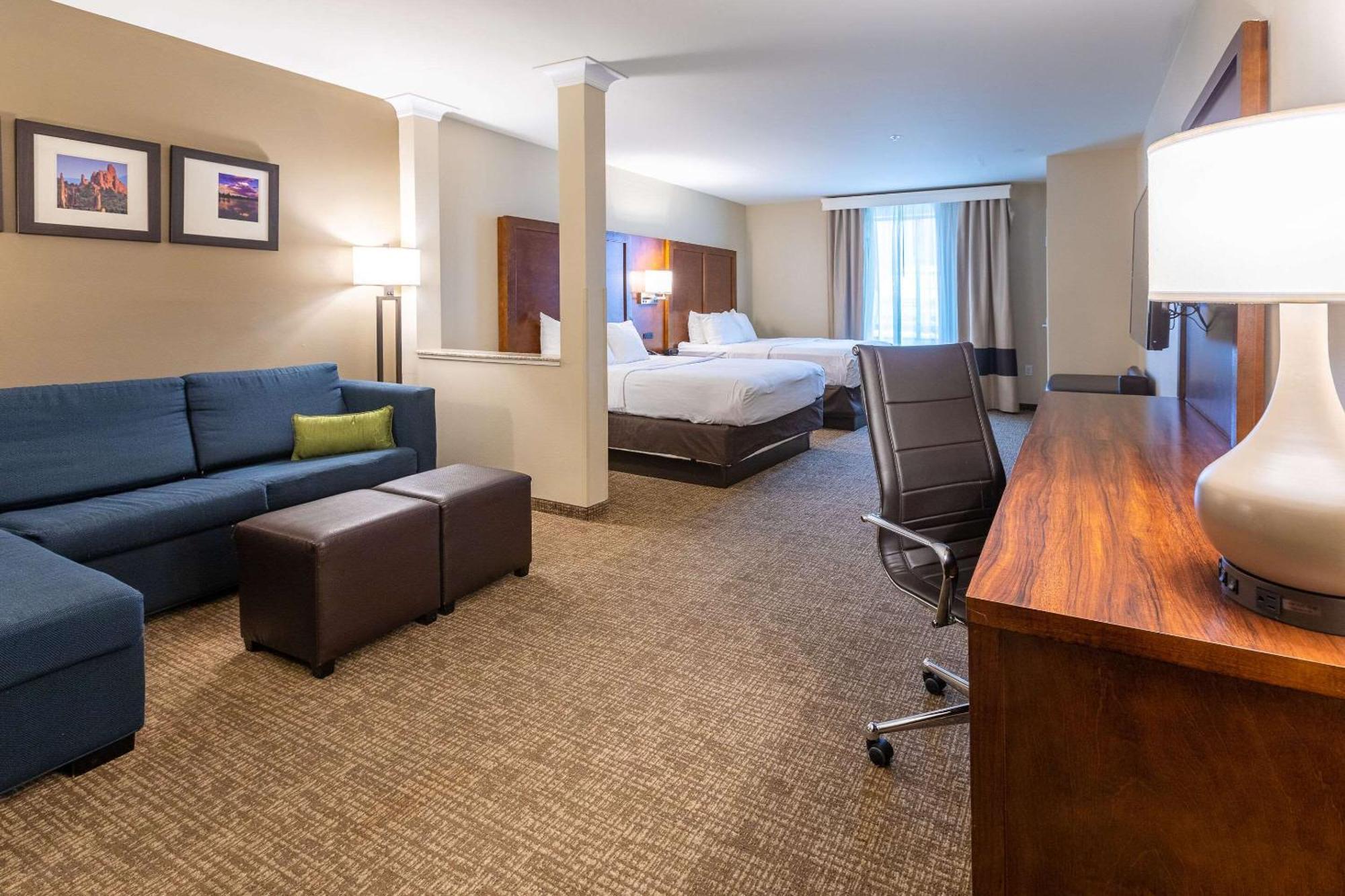 Comfort Suites Denver Near Anschutz Medical Campus Aurora Zewnętrze zdjęcie