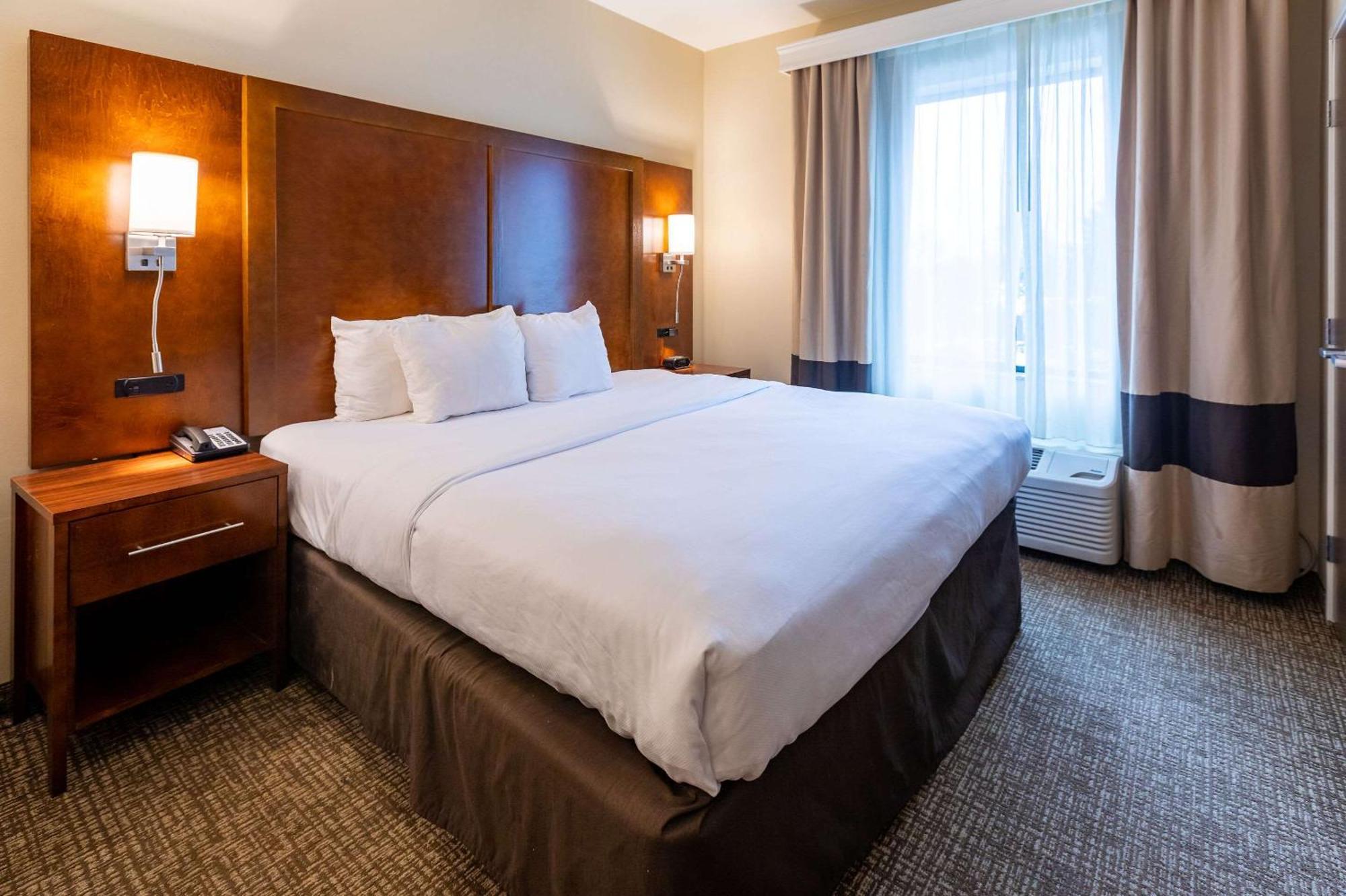 Comfort Suites Denver Near Anschutz Medical Campus Aurora Zewnętrze zdjęcie