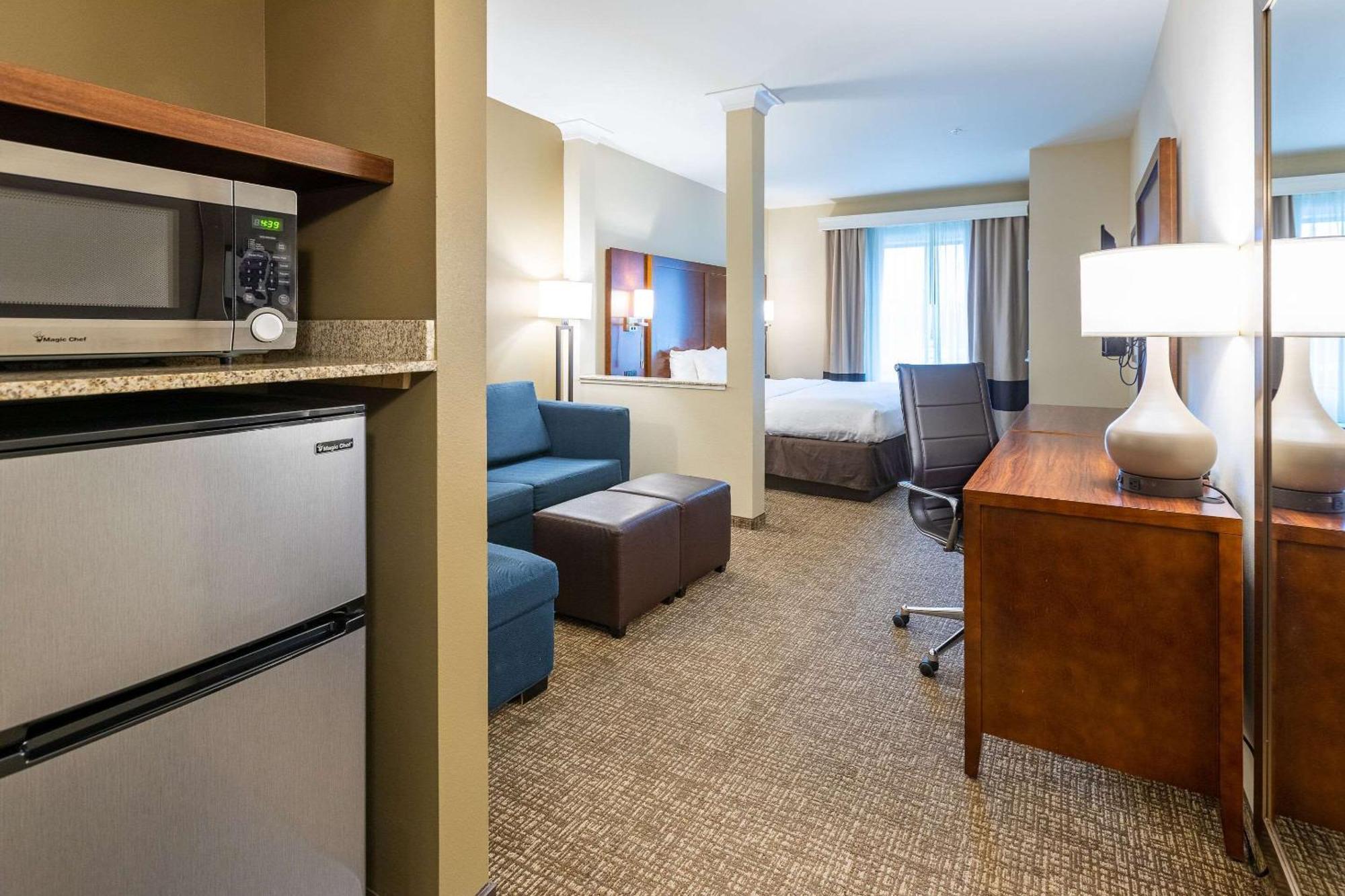 Comfort Suites Denver Near Anschutz Medical Campus Aurora Zewnętrze zdjęcie
