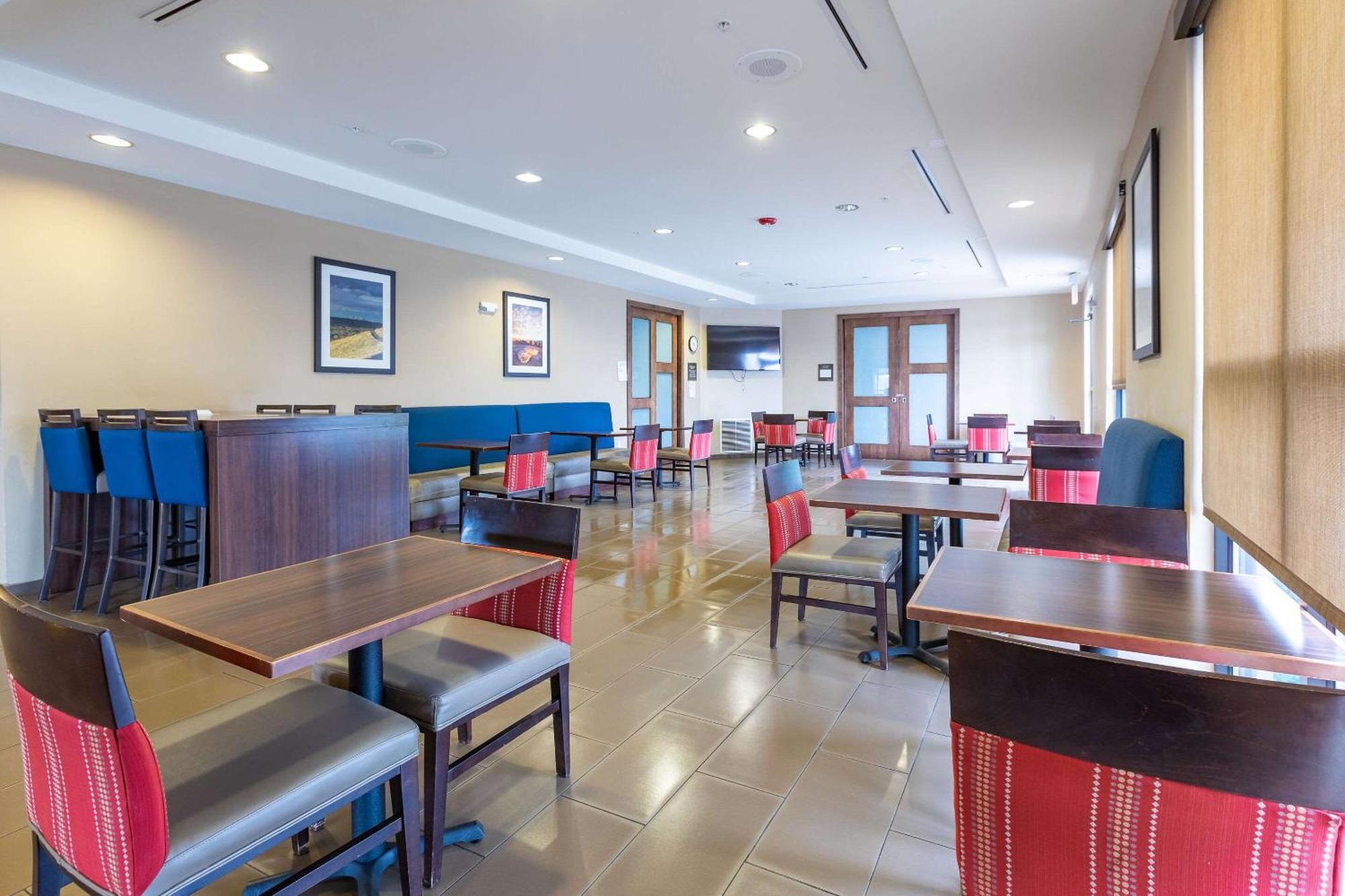 Comfort Suites Denver Near Anschutz Medical Campus Aurora Zewnętrze zdjęcie