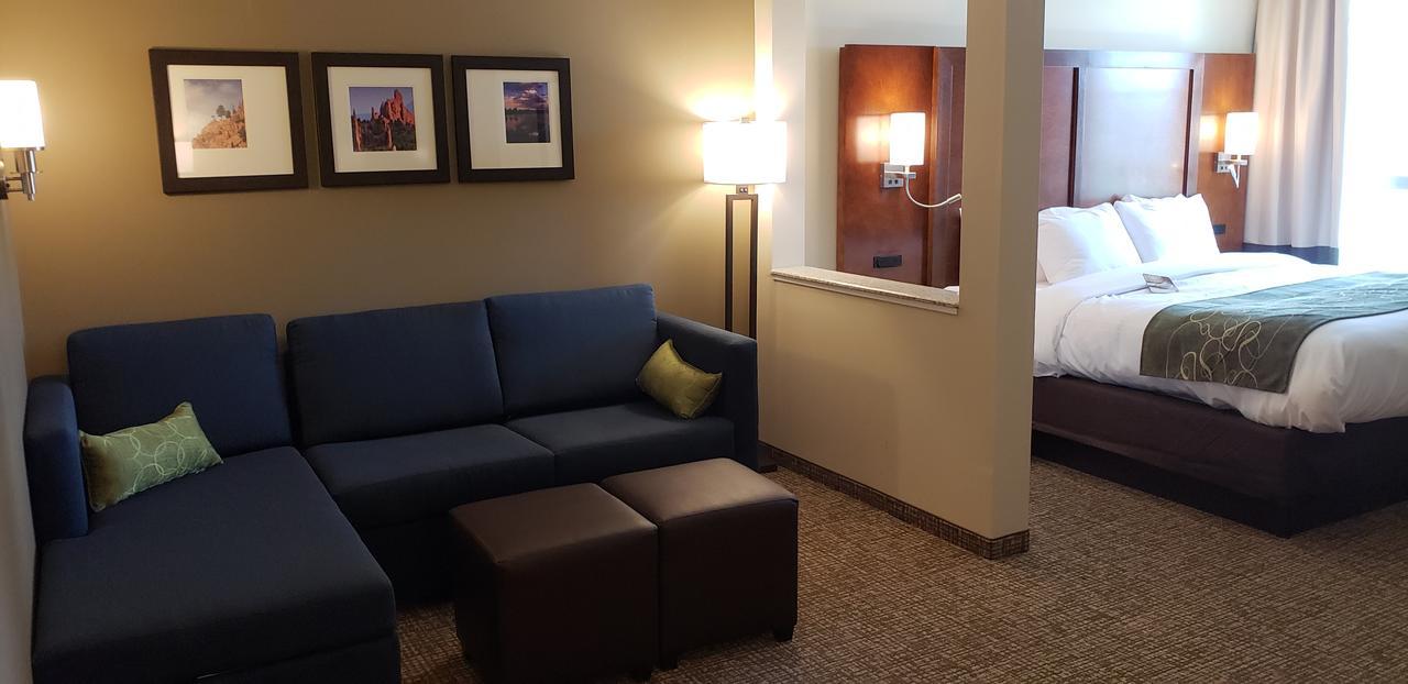 Comfort Suites Denver Near Anschutz Medical Campus Aurora Zewnętrze zdjęcie