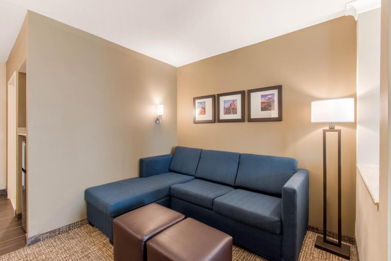 Comfort Suites Denver Near Anschutz Medical Campus Aurora Zewnętrze zdjęcie